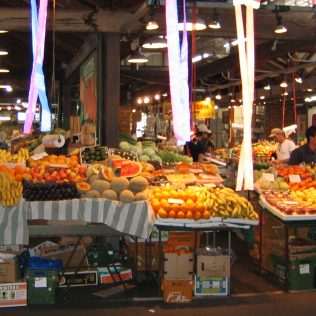 Foodie Road Trip Ideas – seven of the best Farmers’ Markets in Australia