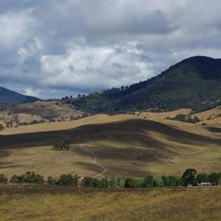 High Country Surrounds Gloucester
